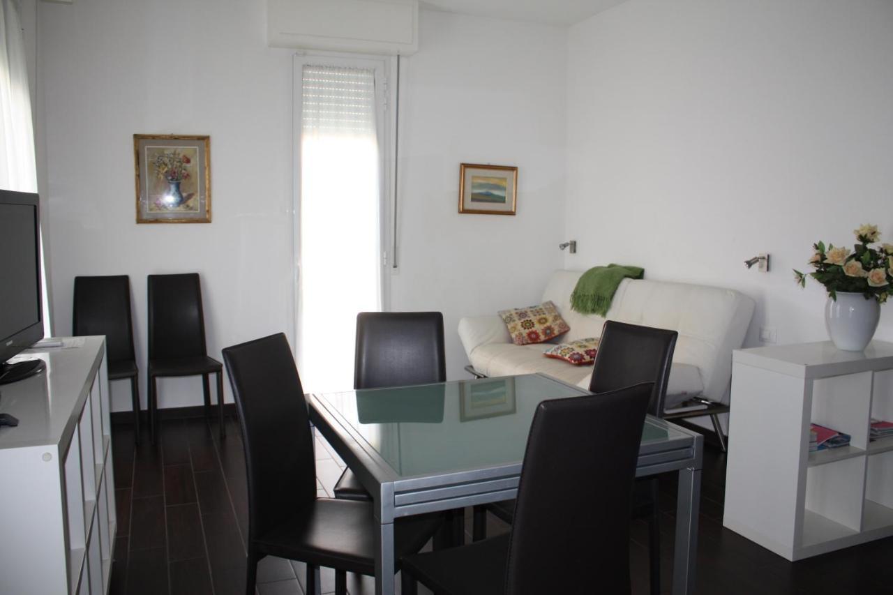 Casa Vacanze Aurora Centro Ρίμινι Εξωτερικό φωτογραφία