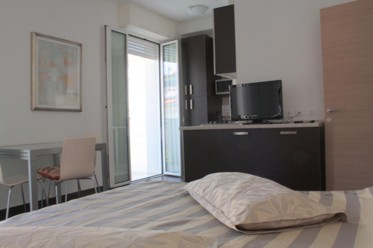 Casa Vacanze Aurora Centro Ρίμινι Εξωτερικό φωτογραφία