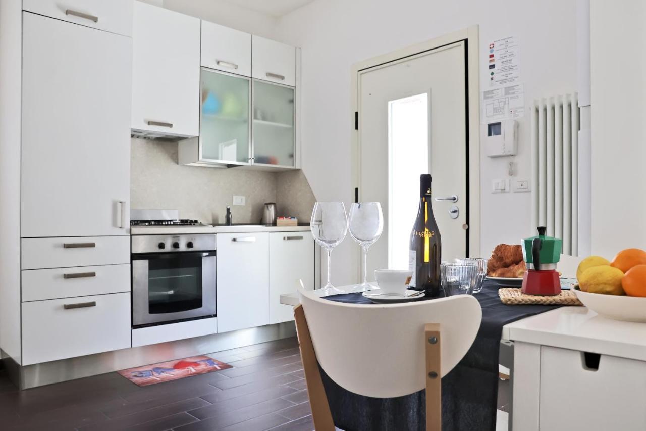 Casa Vacanze Aurora Centro Ρίμινι Εξωτερικό φωτογραφία