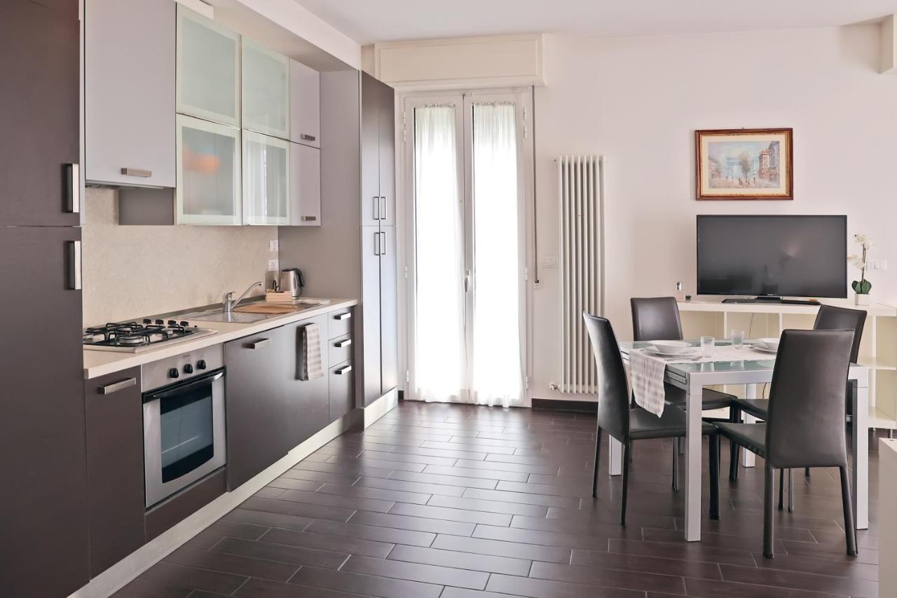 Casa Vacanze Aurora Centro Ρίμινι Εξωτερικό φωτογραφία