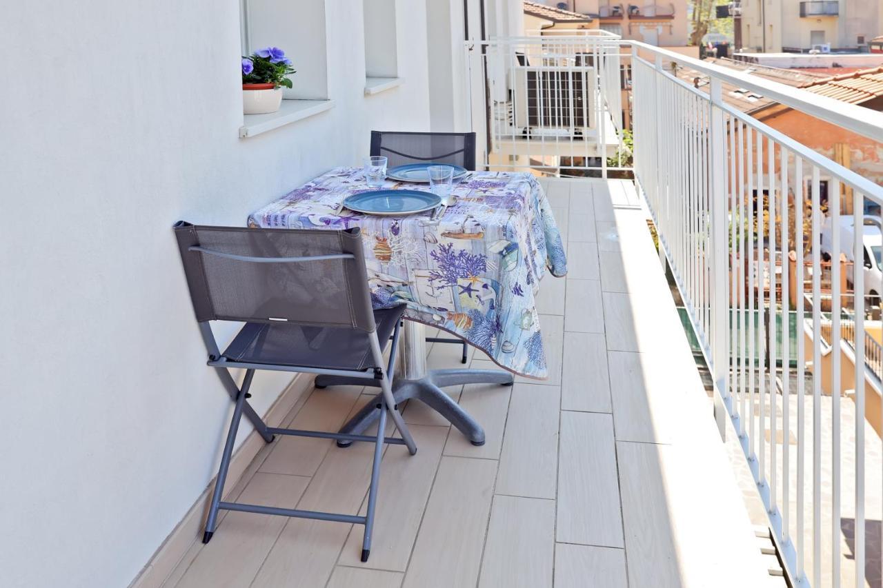 Casa Vacanze Aurora Centro Ρίμινι Εξωτερικό φωτογραφία